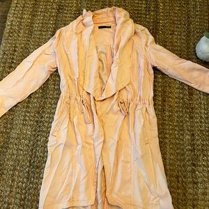Max jeans light jacket/blazer like peach in color